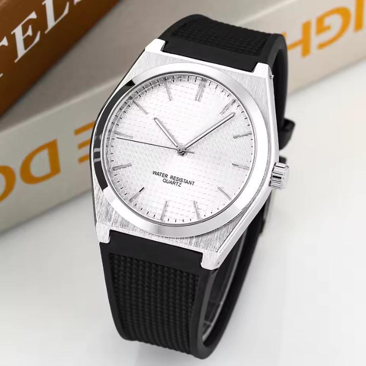 Men's movement quartz water resistant watch